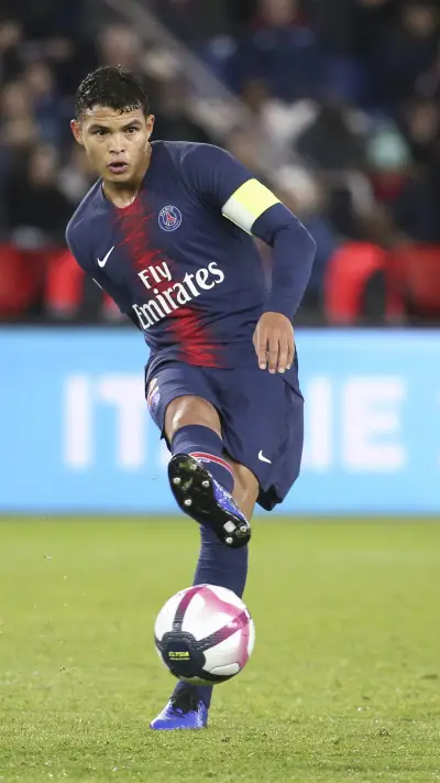 顶级协防蒂亚戈