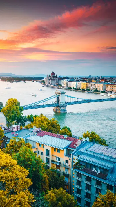 春山如笑-锐景创意