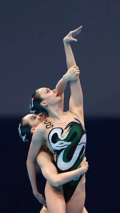 东方“蛇影”惊艳亮相 - Screenshot 1