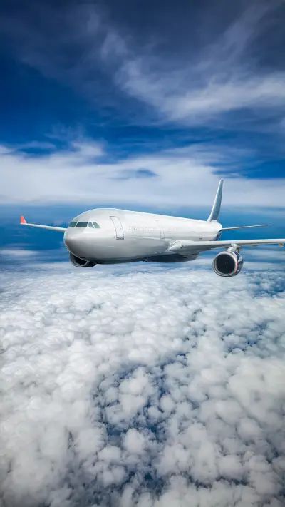 惊人的飞机-锐景创意