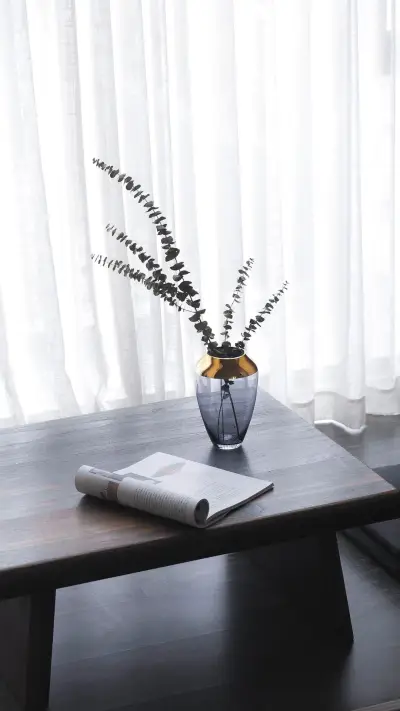 深陷矛盾的三岛由纪夫 - Screenshot 1