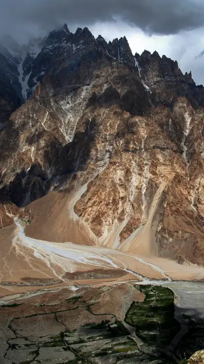 你永远叫不醒装睡之人